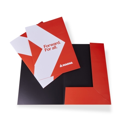A4 folder, red "Forwad.For all."